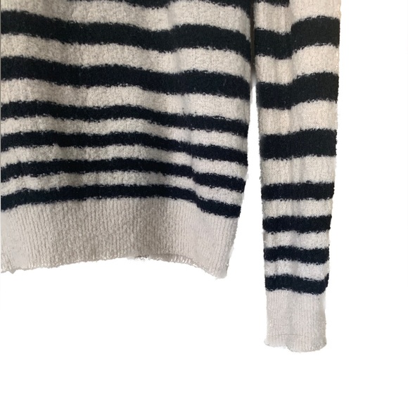 Vince women's black & white striped nubby wool crew neck sweater - Sz S - Picture 8 of 12